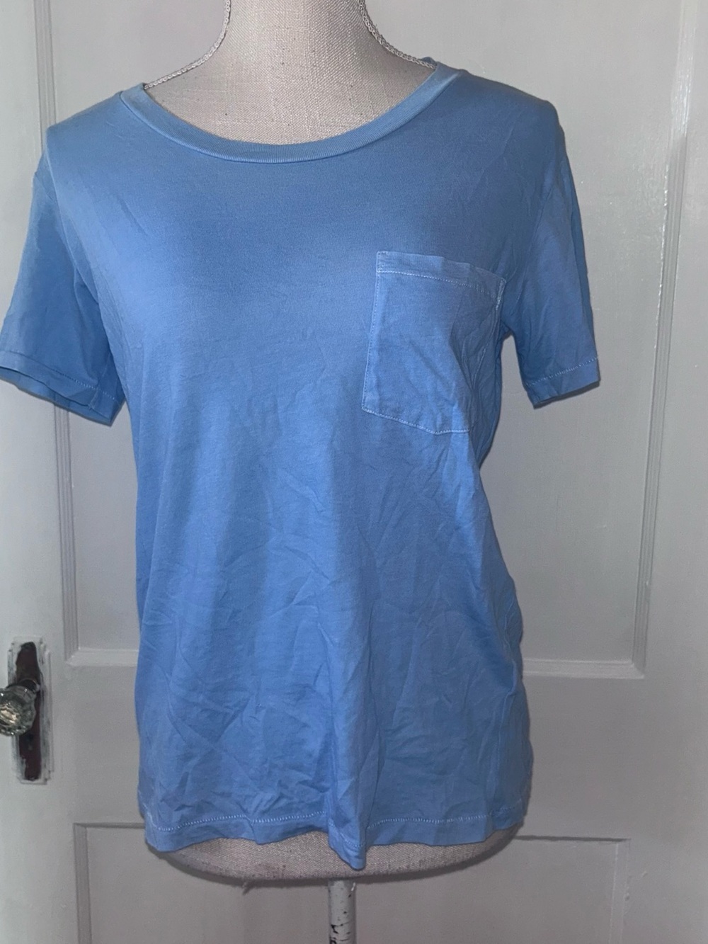 Womens JCrew Classic Crew Neck Pocket T-Shirt - Light Blue XS